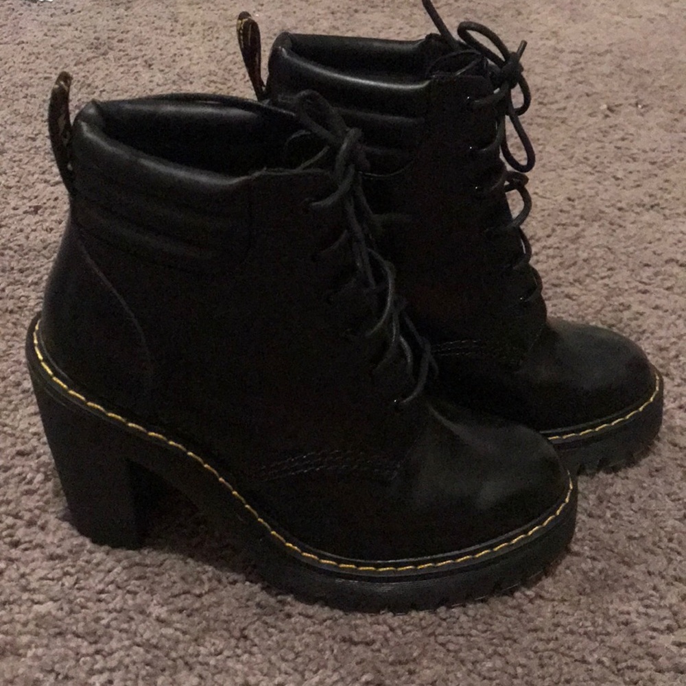 Dr Martens Persephone
